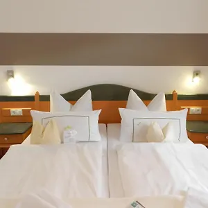 hotel-jagerhof.com-bavaria.com/